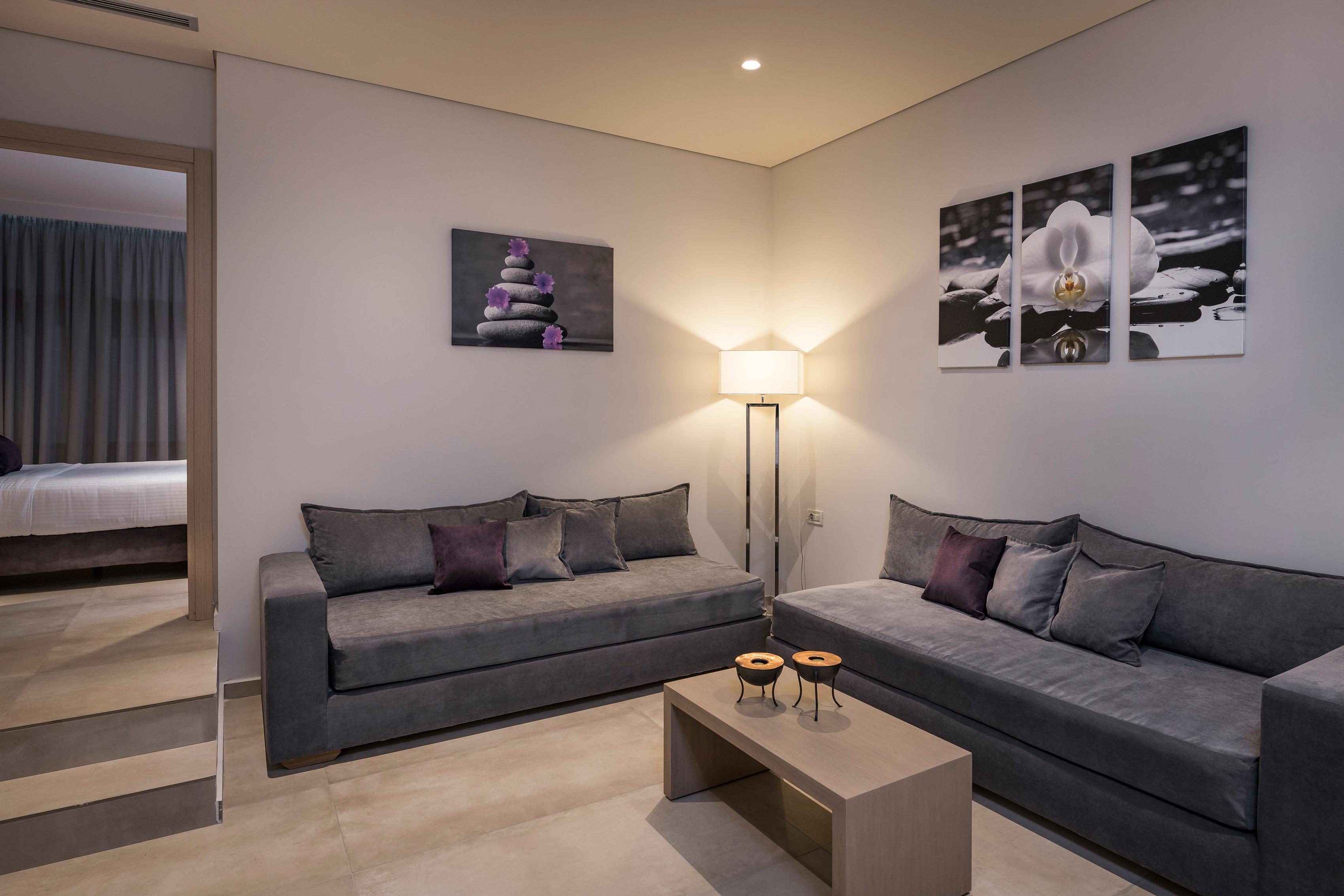 Trianon Luxury Apartments & Suites Chania  Exterior photo